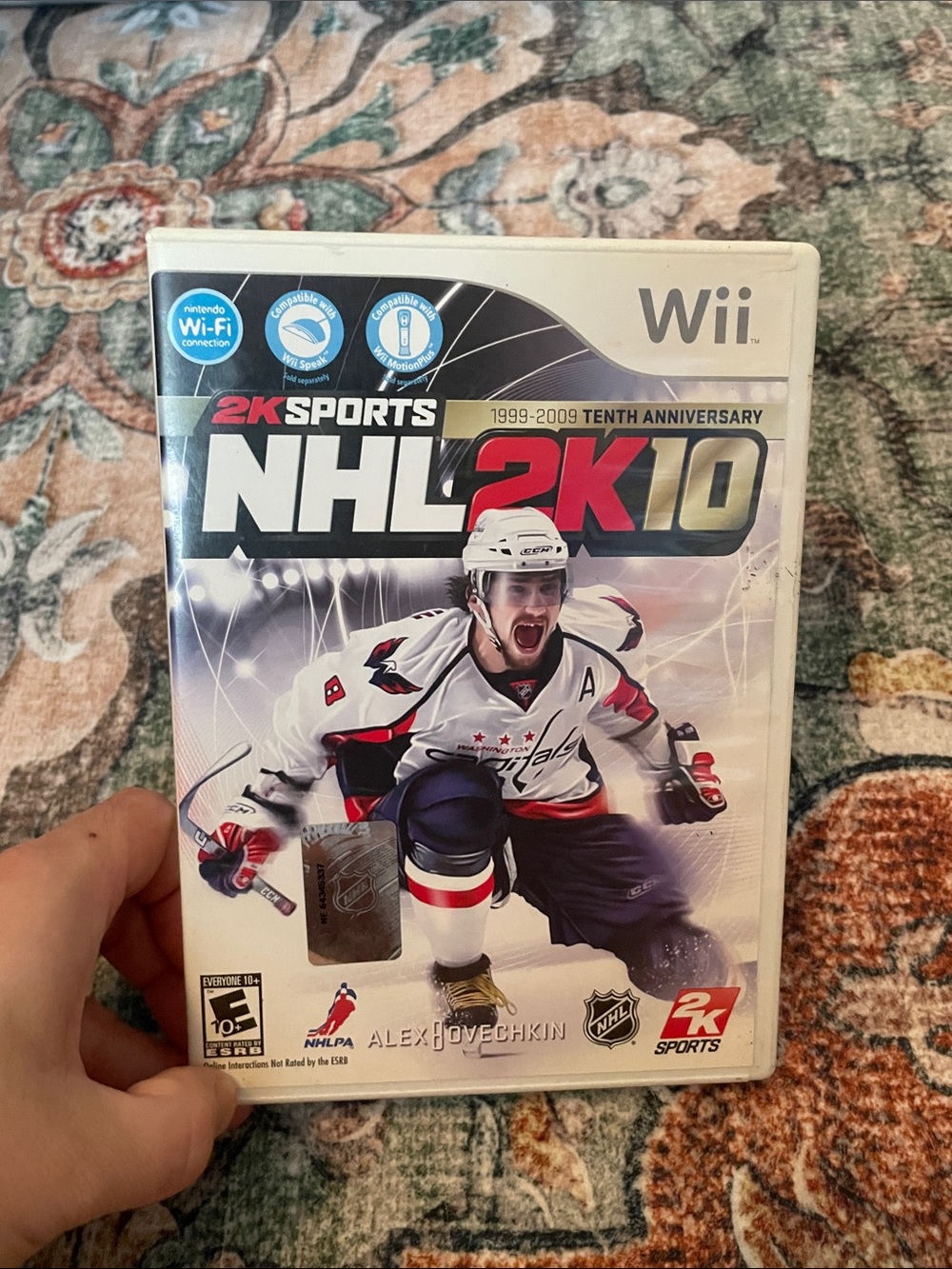 Nintendo Wii NHL 2K10 Video Game - White, Red, Blue